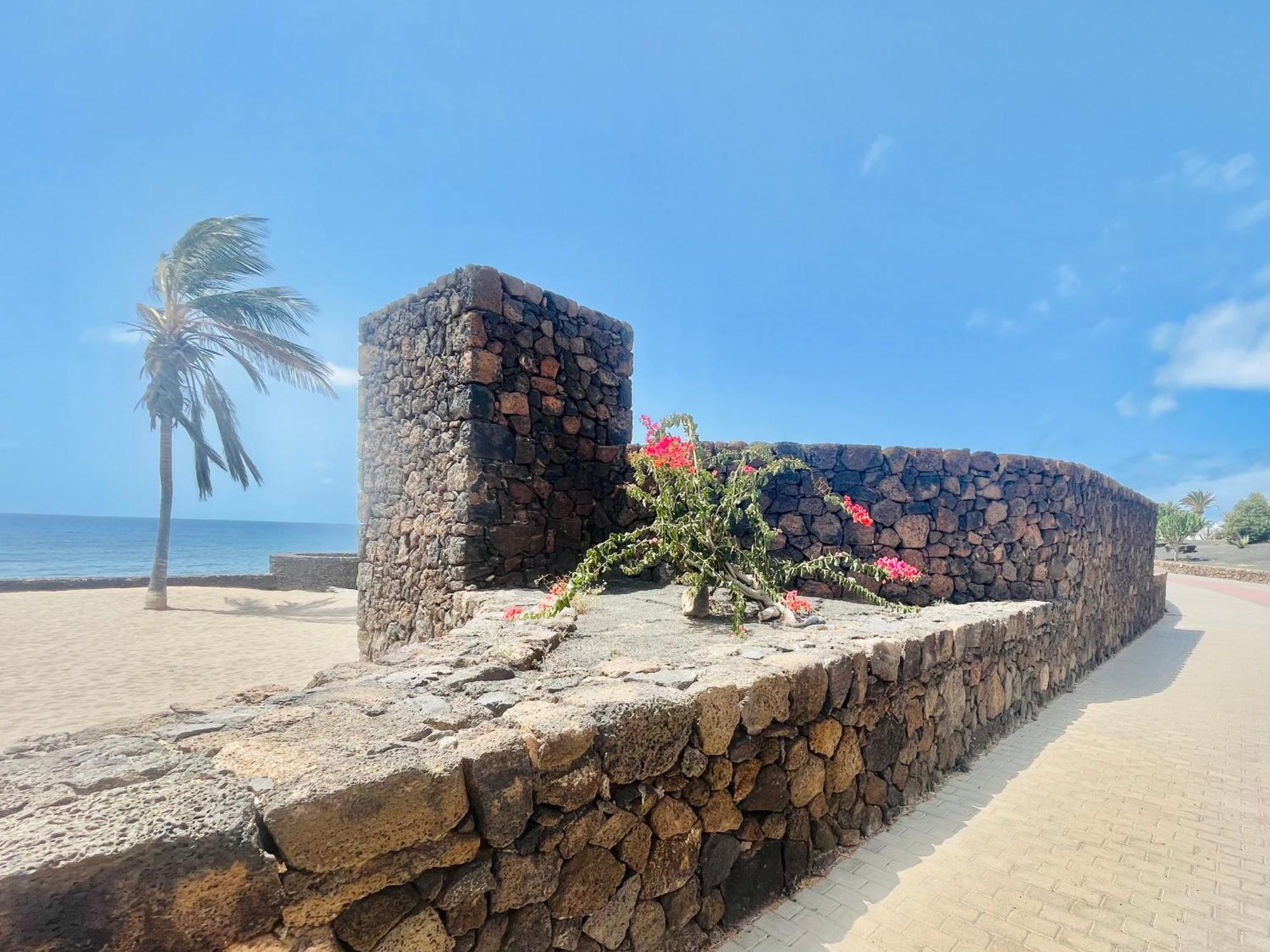 Trinity House En Playa Bastian Villa Costa Teguise Dış mekan fotoğraf